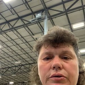 Meet your Posher, Annette